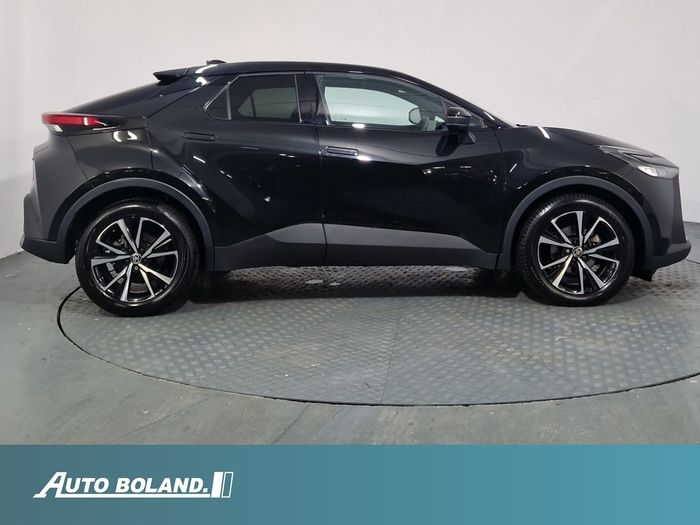 Toyota C-HR 2024