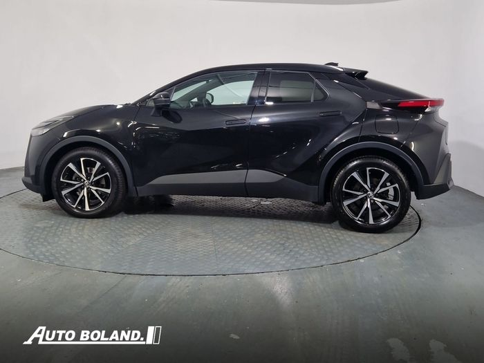 Toyota C-HR 2024