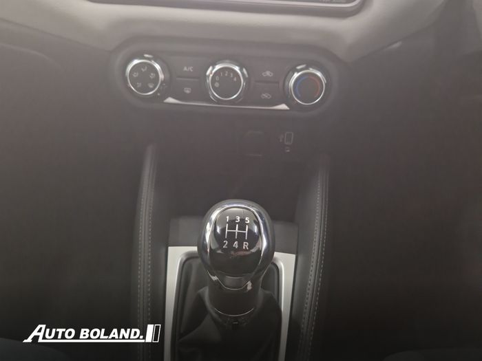 Nissan Micra 2022