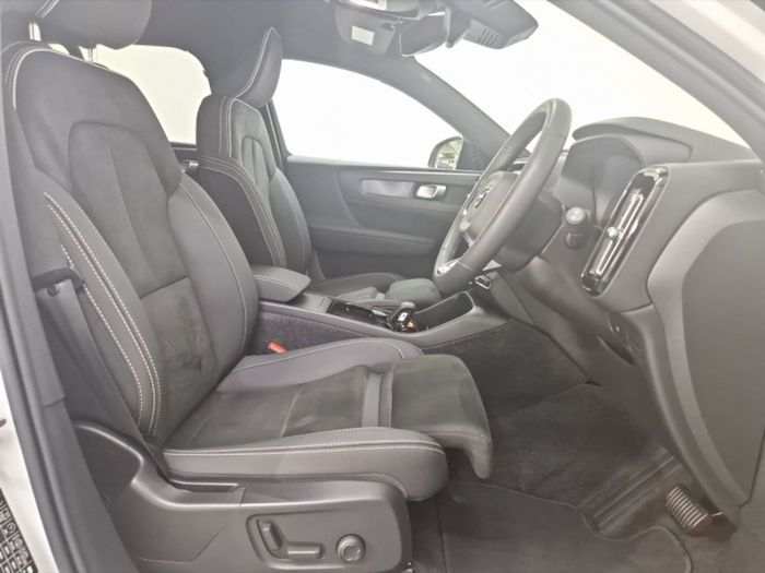Volvo XC40 2022