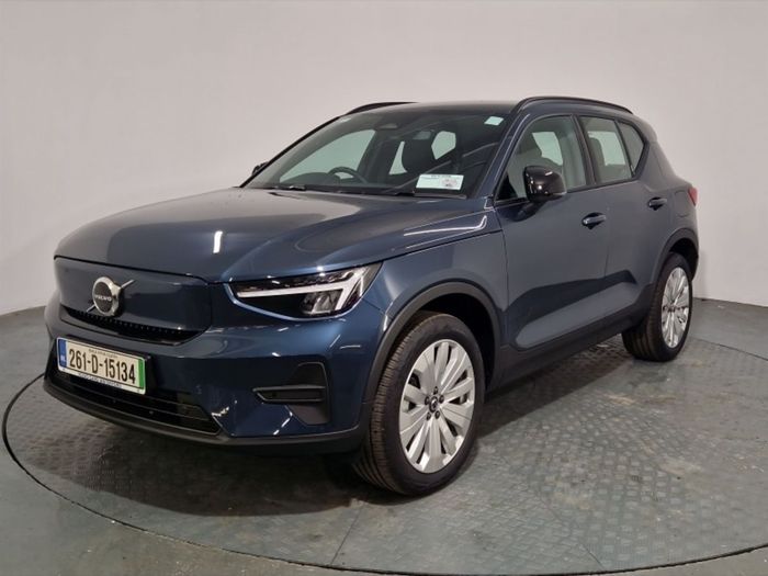 Volvo EX40 2026
