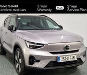 Volvo EX40 2025