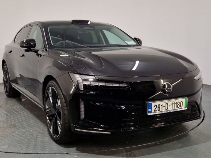 Volvo ES90 2026