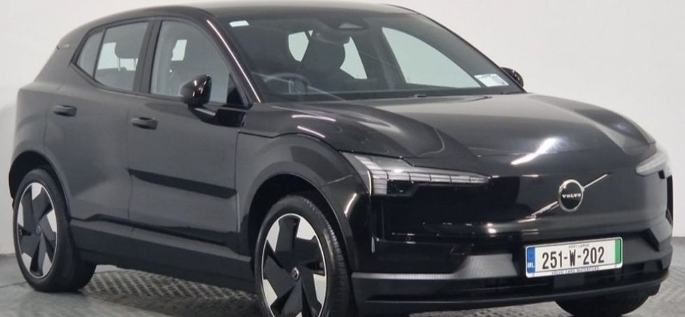 Volvo EX30 2025