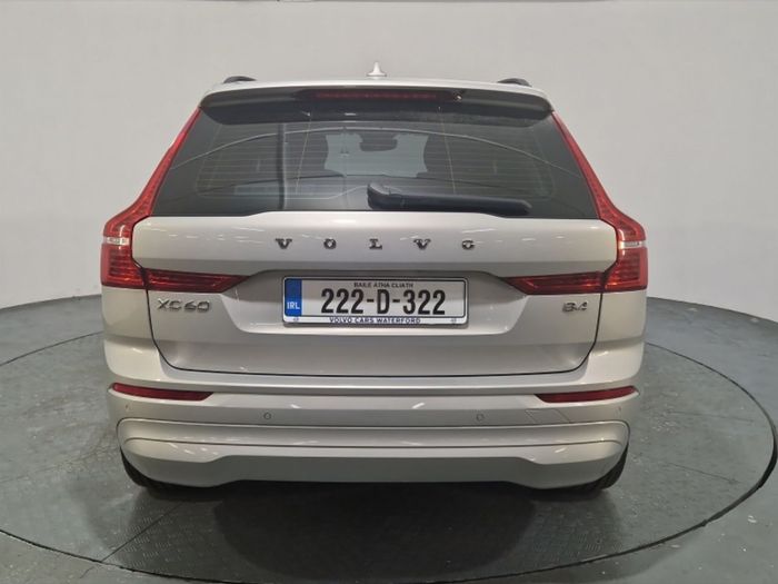 Volvo XC60 2022
