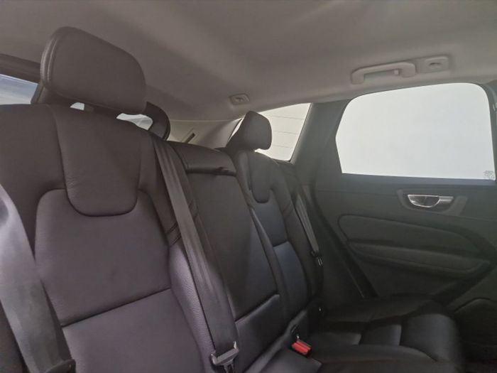 Volvo XC60 2022