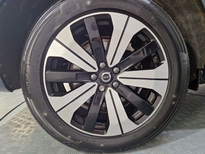 Volvo XC60 2023