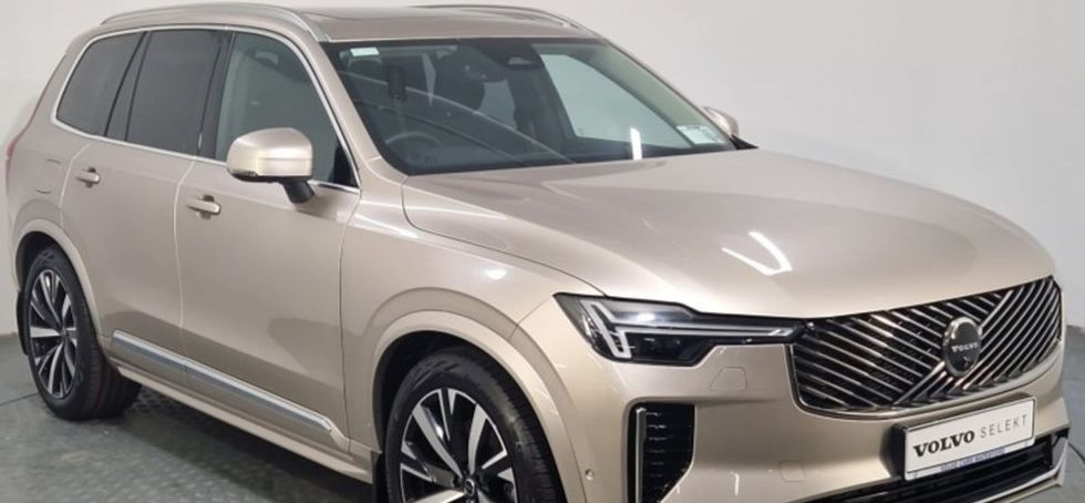 Volvo XC90 2025