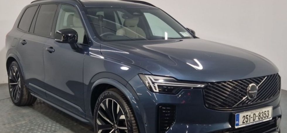 Volvo XC90 2025