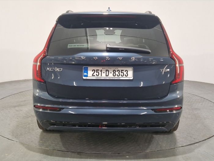 Volvo XC90 2025