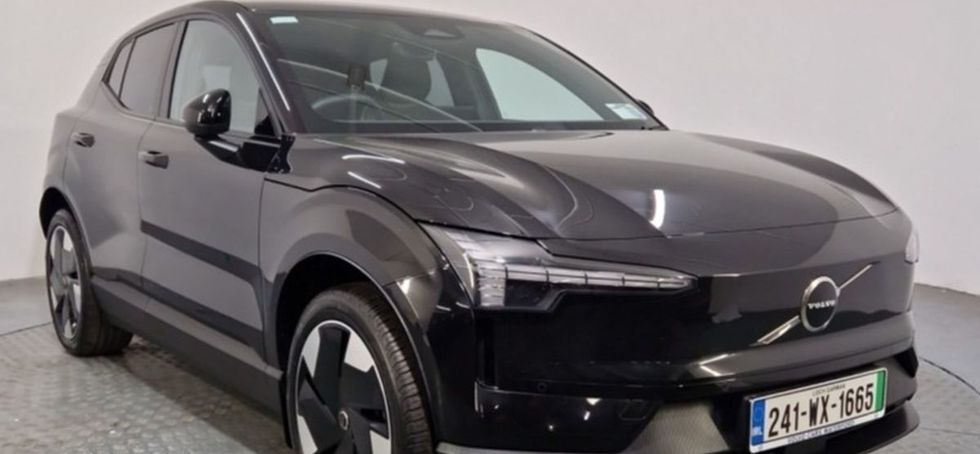 Volvo EX30 2024
