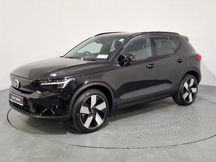 Volvo EX40 2025
