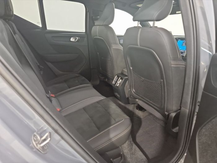 Volvo XC40 2023