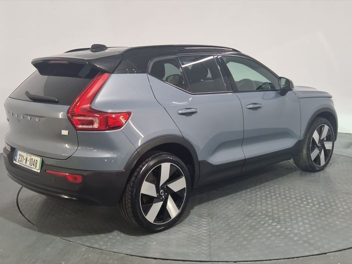 Volvo XC40 2023
