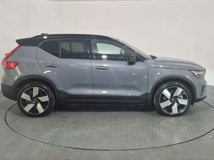 Volvo XC40 2023