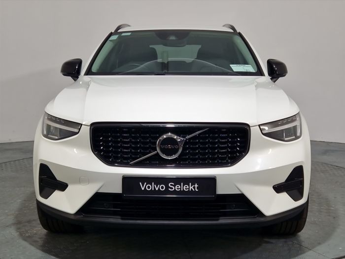 Volvo XC40 2023