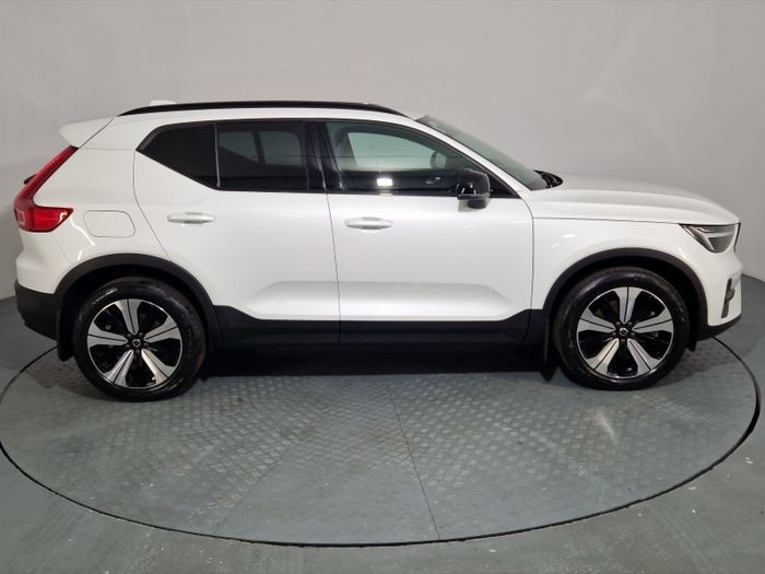 Volvo XC40 2023