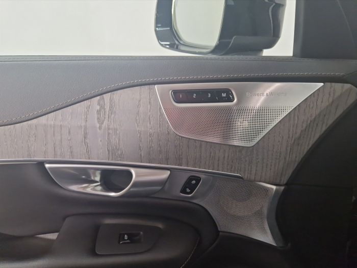 Volvo XC90 2024