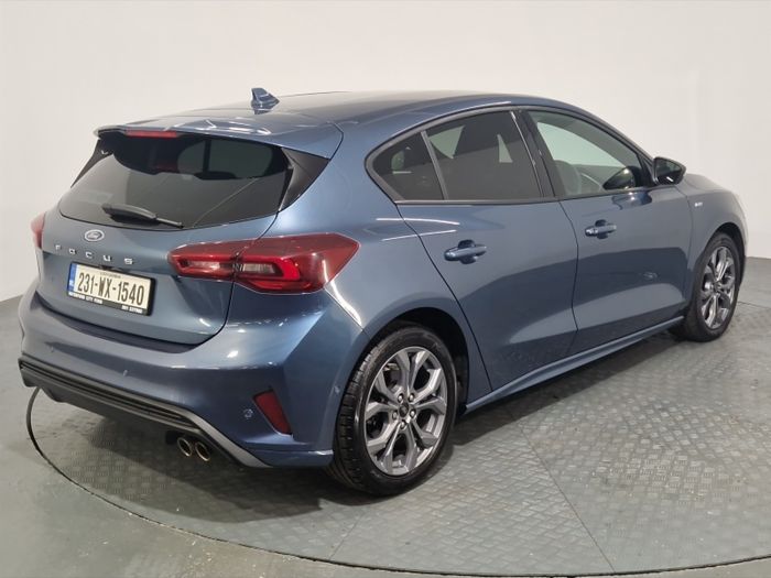Ford Focus 2023