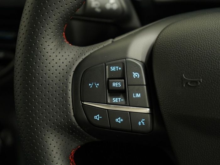 Ford Kuga 2026