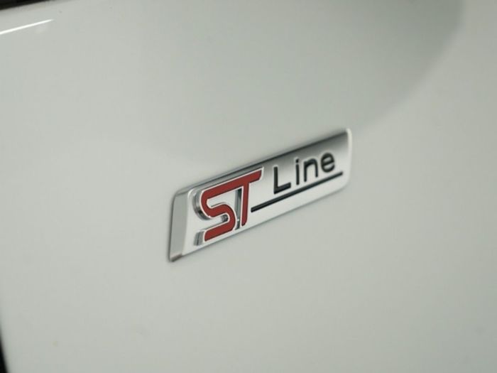 Ford Kuga 2026