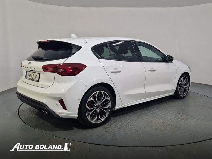 Ford Focus 2023