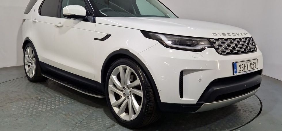 Land Rover Discovery 2023
