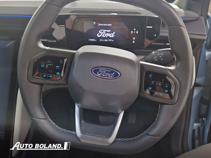 Ford Explorer 2025