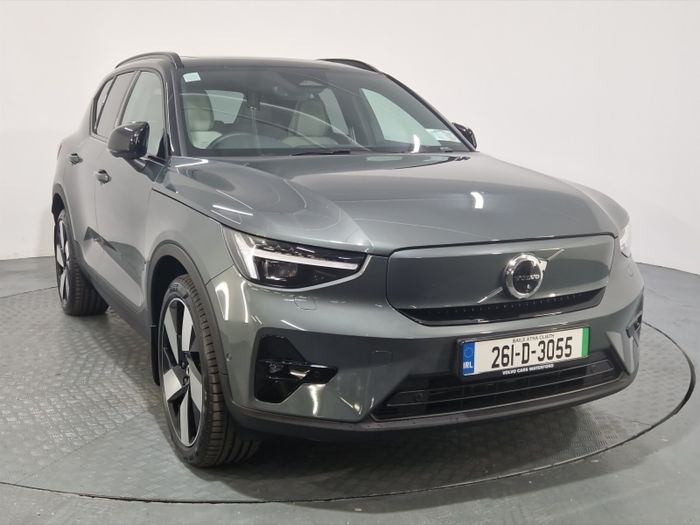 Volvo EX40 2026