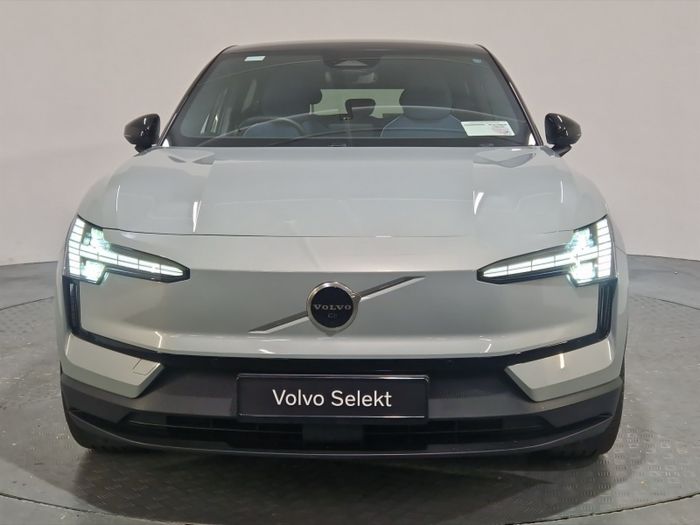 Volvo EX30 2024