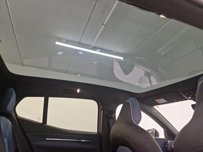 Volvo EX30 2024