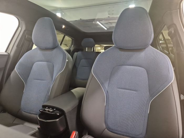 Volvo EX30 2024