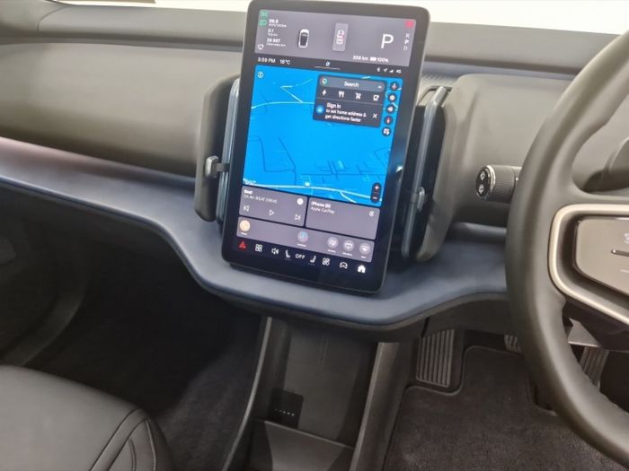 Volvo EX30 2024