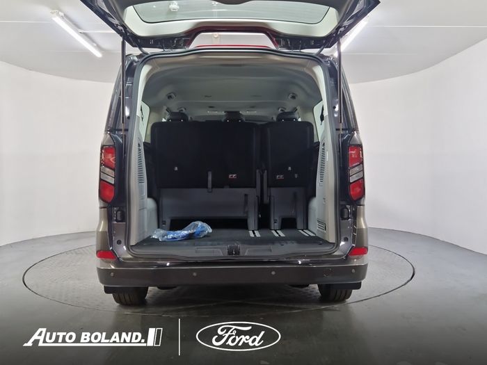Ford Tourneo Custom 2027