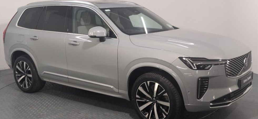 Volvo XC90 2025