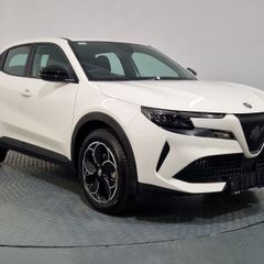 Alfa Romeo Junior 2027