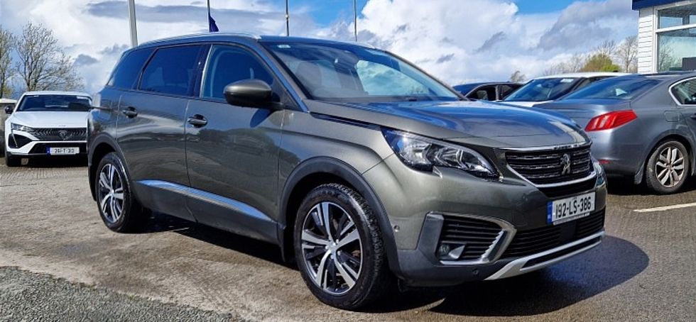 Peugeot 5008 2019