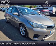 Toyota Corolla 2015