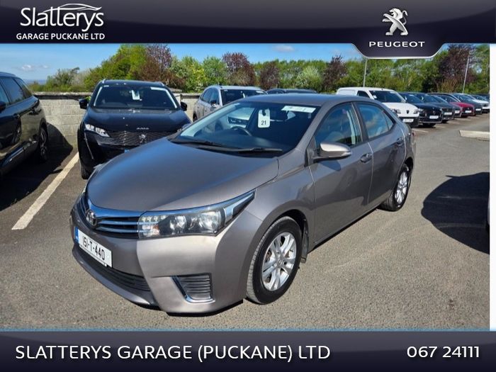 Toyota Corolla 2015