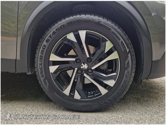 Peugeot 2008 2021