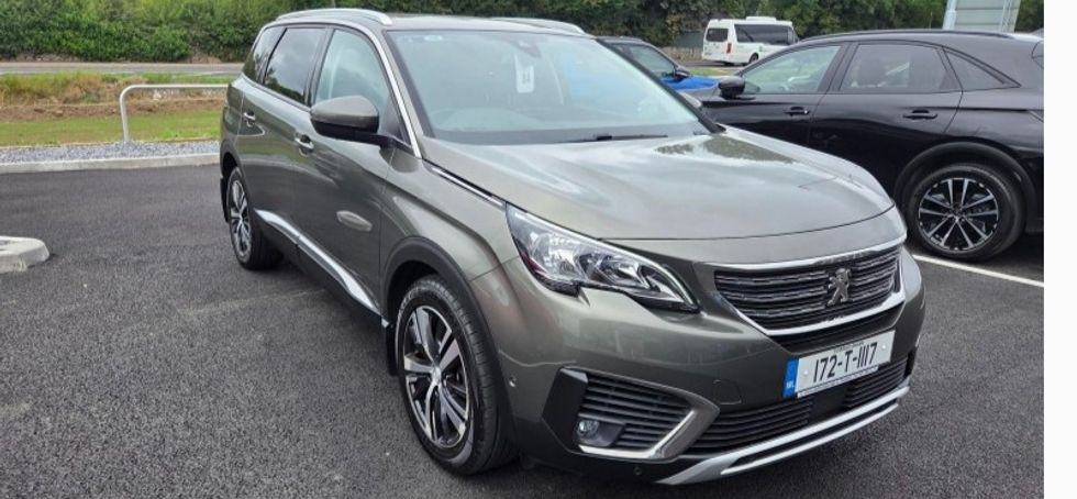 Peugeot 5008 2017