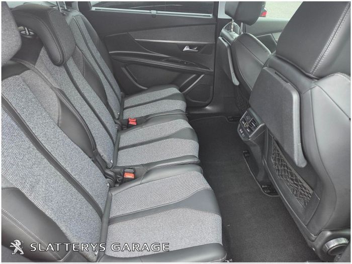 Peugeot 5008 2017