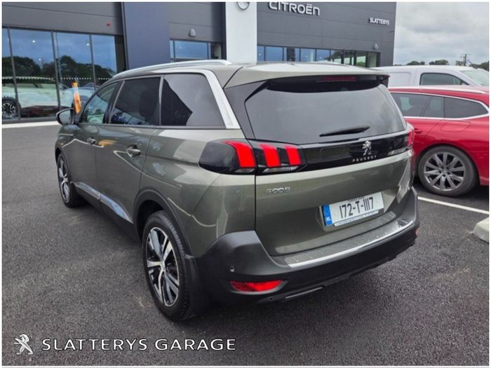 Peugeot 5008 2017