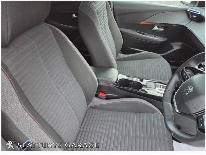 Peugeot 208 2023