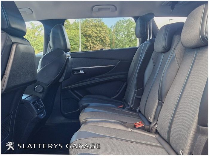 Peugeot 5008 2022