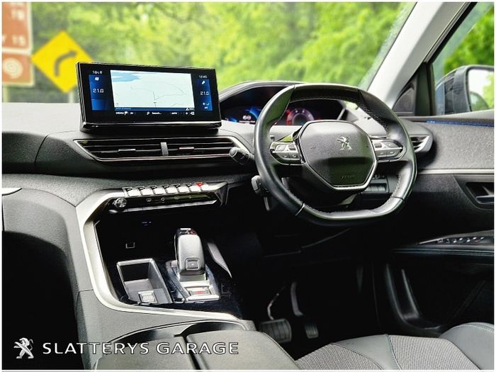 Peugeot 5008 2022