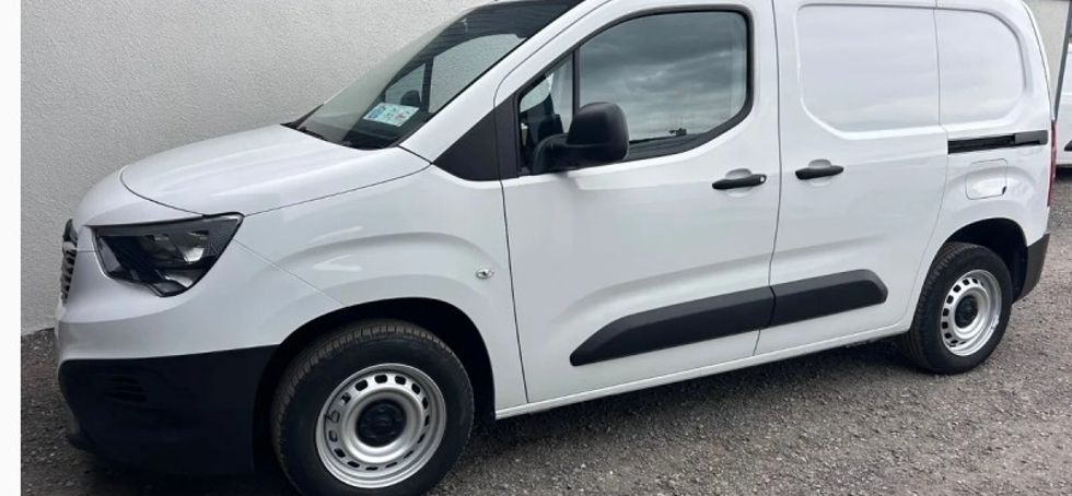 Opel Combo 2023