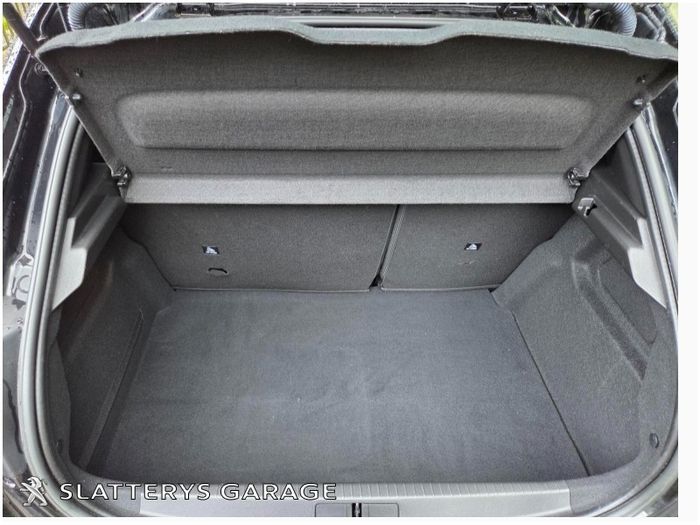 Peugeot 208 2023