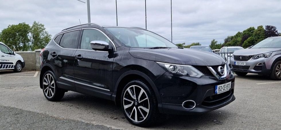 Nissan QASHQAI 2015