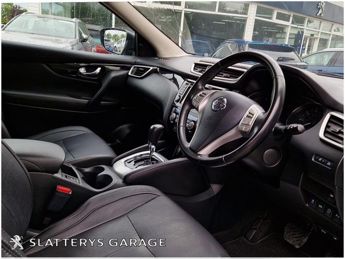 Nissan QASHQAI 2015